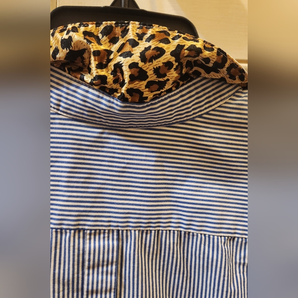 Ladies New Directions Blouse - Picture 5 of 10